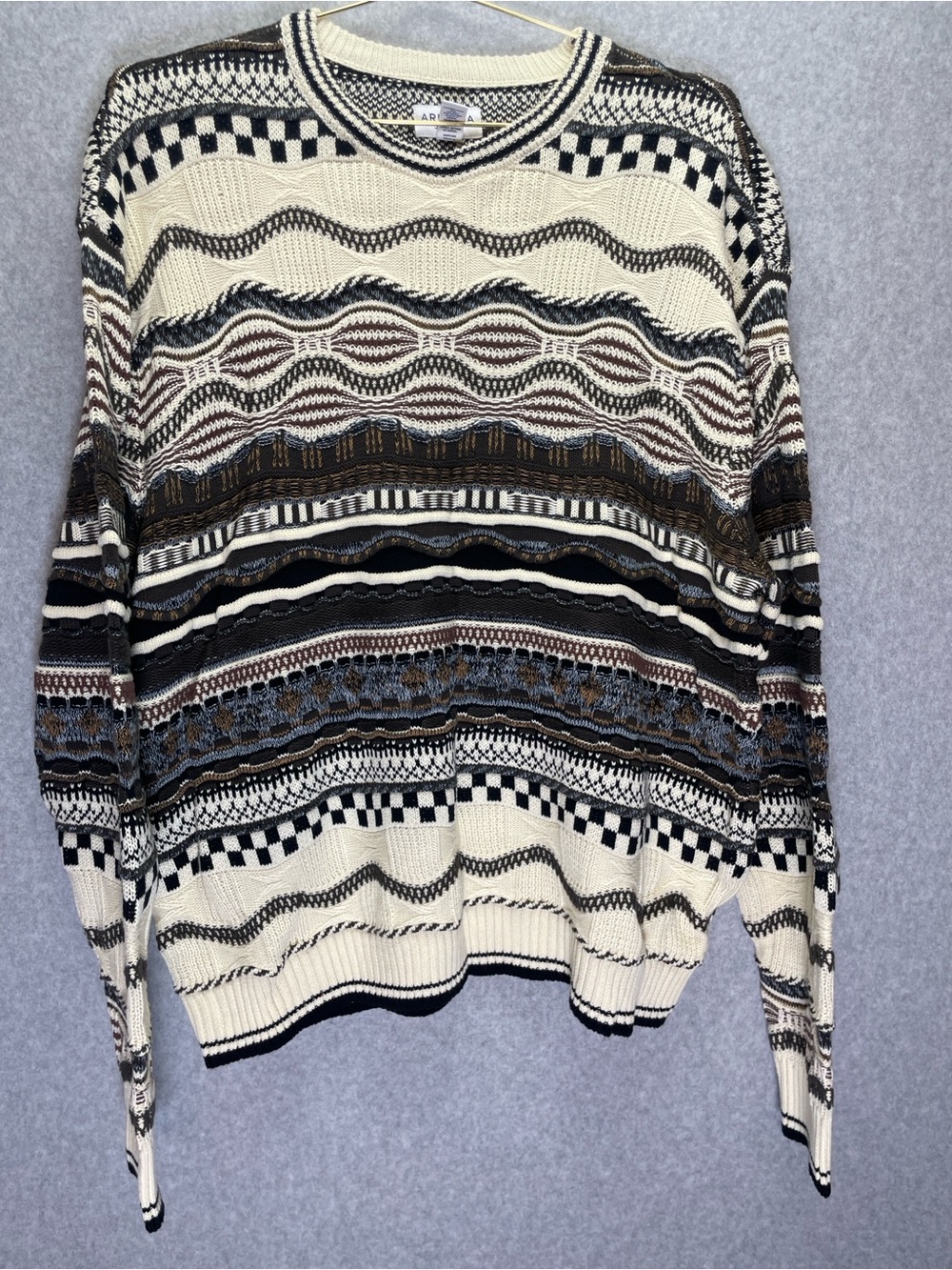 Arizona 3D Textured Cosby Coogi-Like Biggie Crewneck Sweater NWOT